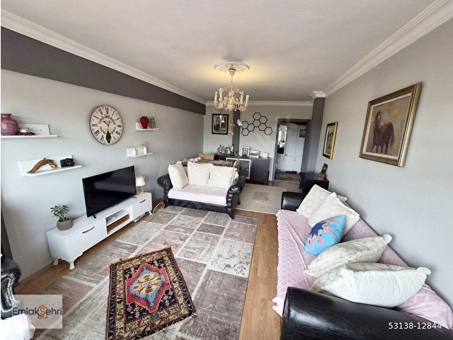 EMLAK ŞEHRİNDEN ŞAHİNTEPEDE CADDE YAKINI MANZARALI 3+1 DAİRE!!! - Görsel 6