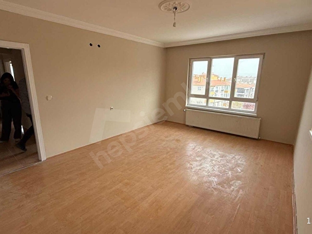 SİNCAN PINARBAŞI MAH. 3+1 KATTA PARK CEPHELİ ÇİFT BALKONLU DAİRE - Görsel 16