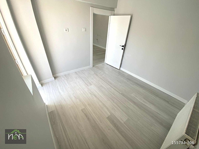NEVADAN PLEVNE MAH 3+1 KATTA MERKEZİ KONUMDA FULL YAPILI DAİRE - Görsel 24