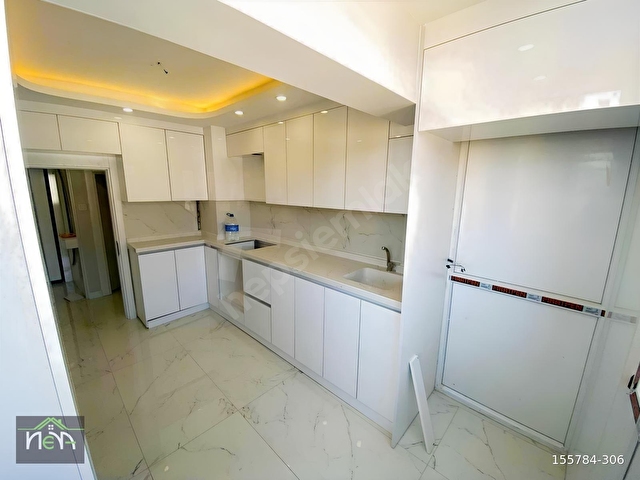 NEVADAN PLEVNE MAH 3+1 KATTA MERKEZİ KONUMDA FULL YAPILI DAİRE - Görsel 3
