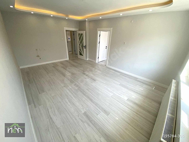 NEVADAN PLEVNE MAH 3+1 KATTA MERKEZİ KONUMDA FULL YAPILI DAİRE - Görsel 12