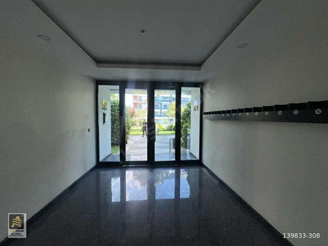 BEYLİKDÜZÜ YAŞAM VADİSİNE CEPHE SİTE İÇİ 4+1 SATILIK DAİRE - Görsel 24