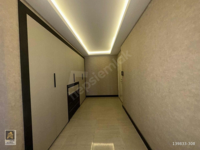 BEYLİKDÜZÜ YAŞAM VADİSİNE CEPHE SİTE İÇİ 4+1 SATILIK DAİRE - Görsel 13