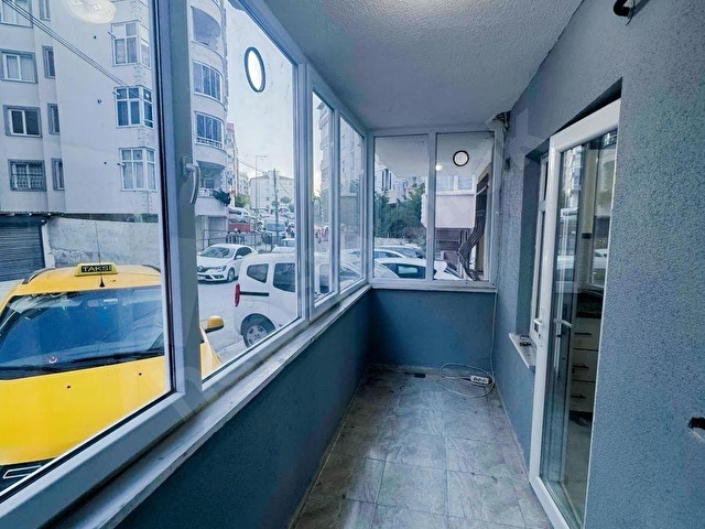 Çerkezköy istasyon mahallesinde Lemarın üstünde grişkat balkonlu - Görsel 5