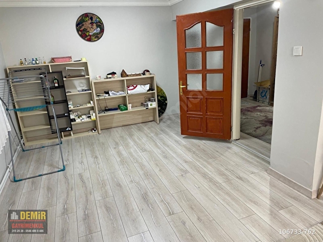 DEMİR GAYRİMENKULDEN LEVENT SOKAKTA 3+1 SATILIK KOT DAİRE - Görsel 4