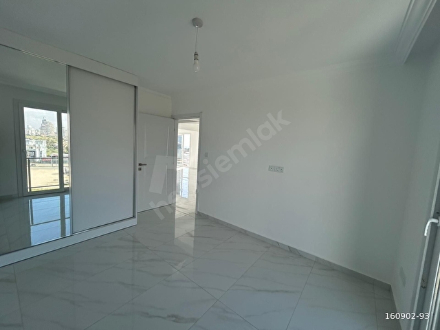 %50 PEŞİN %50 TAKSİTLİ TESLİME HAZIR 2+1 DAİRE FUL DENİZ MANZARALI KIBRIS İSKELE MERİT KARŞISI - Görsel 7