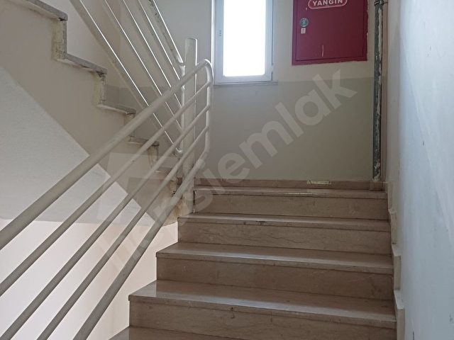 ANKARANIN EN YÜKSEĞİNDE MANZARALI SATILIK 1+1 DAİRE - Görsel 9