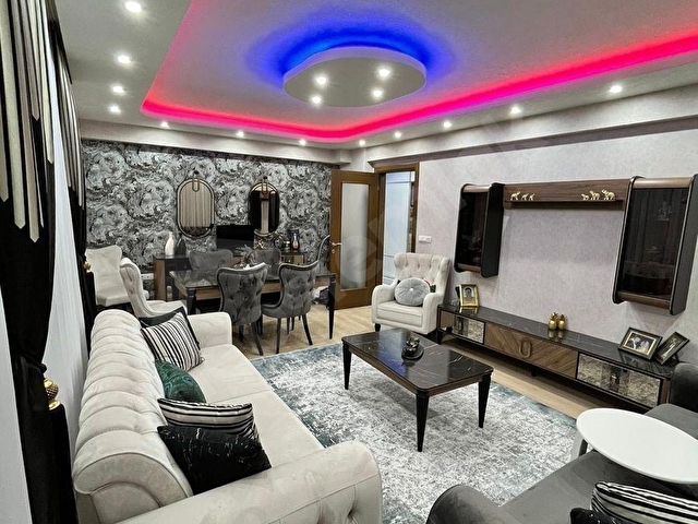 Uğur Mumcuda Masrafsız, Temiz Kullanımlı 120 m² Net 3+1 - Görsel 6