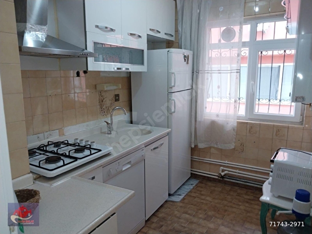 YASİN EMLAKTAN BALGAT NASUH AKAR MAHALLESİNDE 3+1 METRO YAKINI ARAKAT-MOBİLYALI