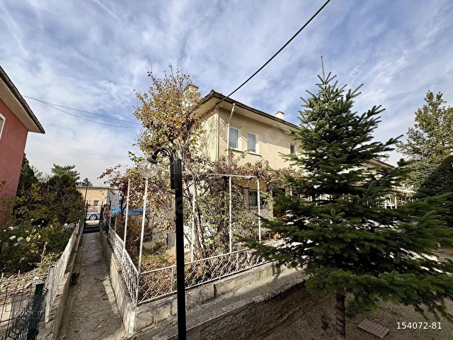 BATIKENTTE DIŞ KÖŞE MÜSTAKİL GENİŞ BAHÇE KREDİ UYGUN FIRSAT - Görsel 25