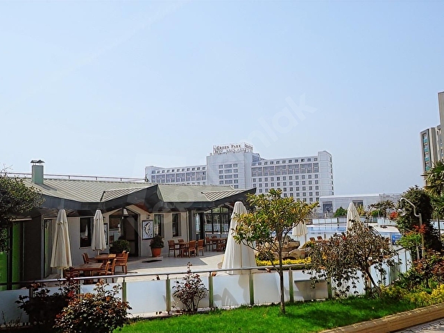 Pendik Denizpark Sitesinde Özel Dekorasyonlu Satılık Lüks Daire - Görsel 15