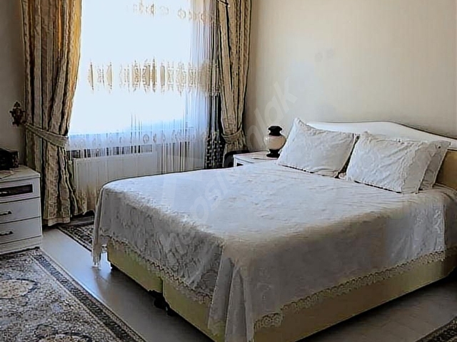 Pendik Denizpark Sitesinde Özel Dekorasyonlu Satılık Lüks Daire - Görsel 9
