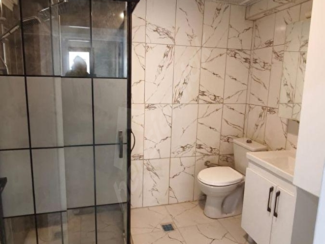 AŞUROĞLU EMLAKTAN TANDOĞAN MAHDE 3+1 FULL YAPILI SATILIK DAİRE