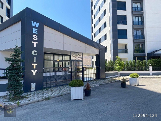 ÇATI EMLAKTAN SATILIK DAİRE