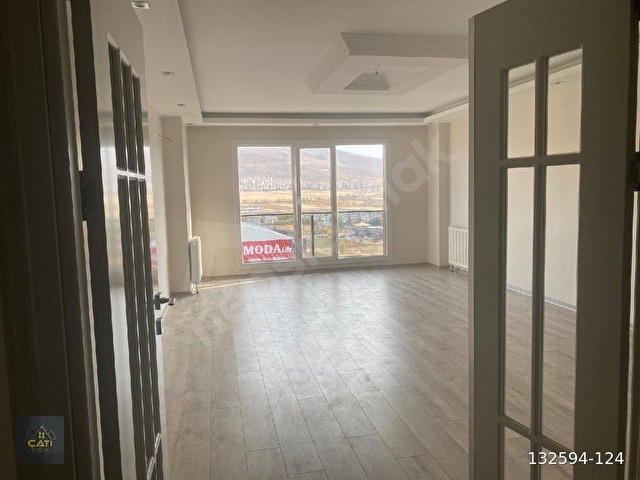 ÇATI EMLAKTAN SATILIK DAİRE - Görsel 3