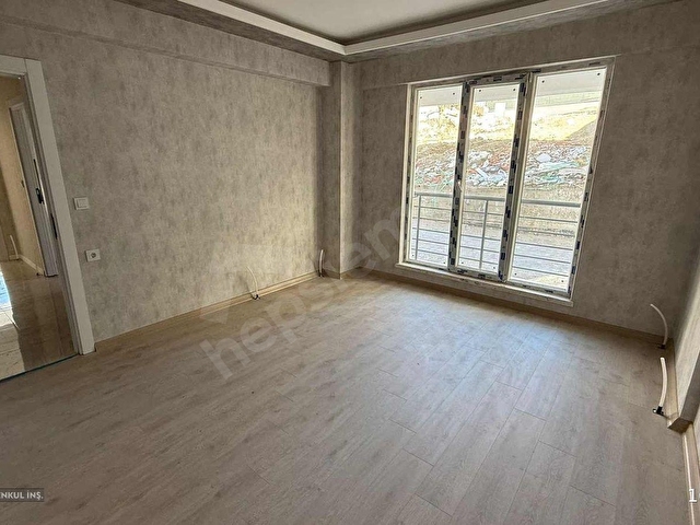 PRESTİJDEN MERKEZİ KONUMDA 2+1 LÜKS KİLERLİ Y.GİRİŞ DAİRE - Görsel 20