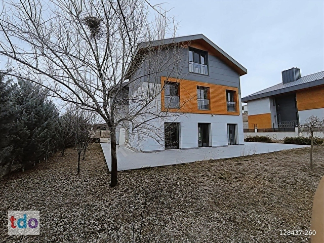 KİRALIK MALİKANE -120 m²Arsalı, Asansörlü Ekstralı 500 m² - Görsel 6