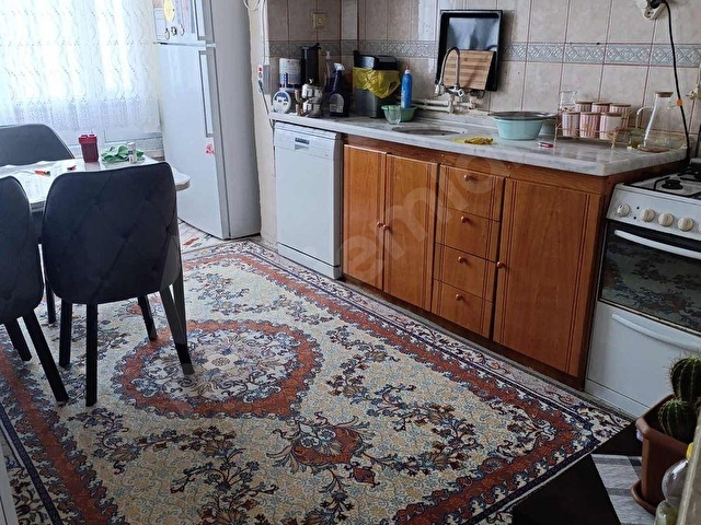 BİRİMDEN SATILIK İSTASYON MAHALLESİNDE BAKIMLI 2+1 DAİRE - Görsel 8