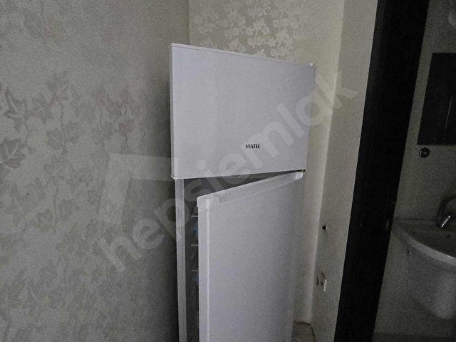 AKTİFTEN HAVUZLU SİTE İÇERSİNDE KAT MÜLKİYETLİ SATILIK 2+0 DAİRE - Görsel 6