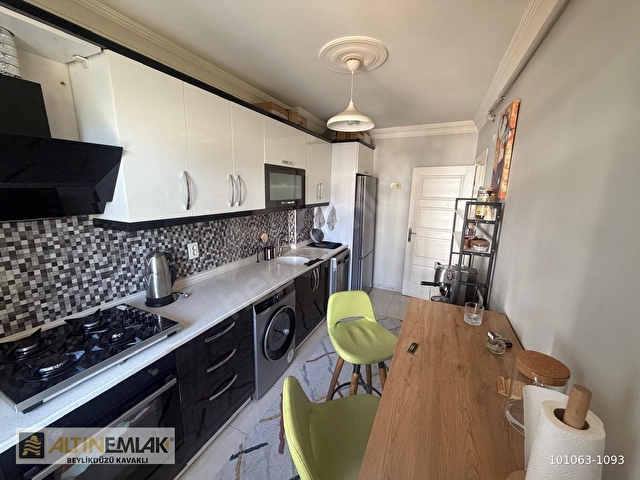 BEYLİKDÜZÜ KAVAKLI MERKEZDE 2+1 100 M2 SATILIK DAİRE 2.KAT - Görsel 20