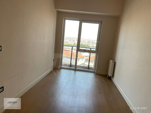 KİPTAŞ VENEZİA MEGA SATILIK BOŞ DUBLEKS 2+1 TERASLI ÇİFT BANYOLU DAİRE - Görsel 13