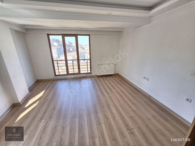TOPÇULAR MAH.MÜKEMMEL KONUMDA OTOPARKLI 110m²3+1 DAİRE - Görsel 17