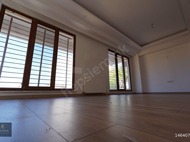 TOPÇULAR MAH.MÜKEMMEL KONUMDA OTOPARKLI 110m²3+1 DAİRE - Görsel 3