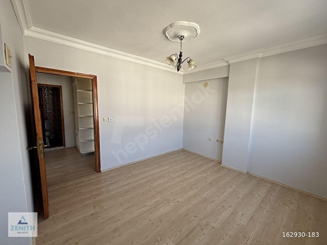 Zenith Real Estate Plevne Mh. Eser Cd. Kiralık 3+1 Daire - Görsel 10