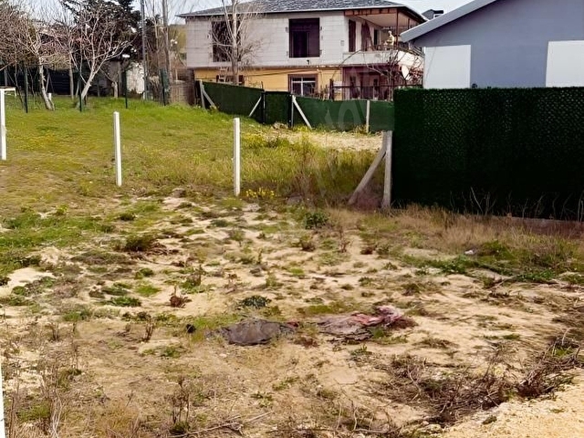 ÇATALCA KESTANELİK 243 M2 HİSSELİ TARLA SATILIK(250/7) - Görsel 3