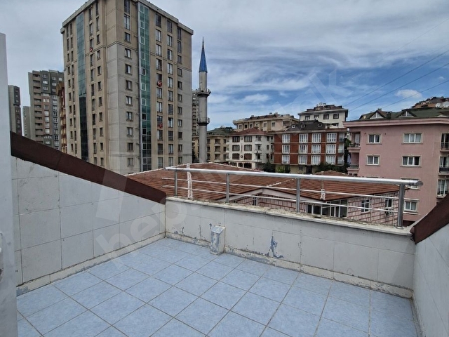 SİTE MAHALLESİNDE TERASLI | FERAH 1+1 ÇATI KATI DAİRE - Görsel 4