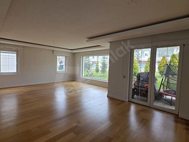 Çayyolu VİLLA&VİLLA Sitesinde 5+2 Lüks Villa | 800 m² Arsa Paylı - Görsel 12