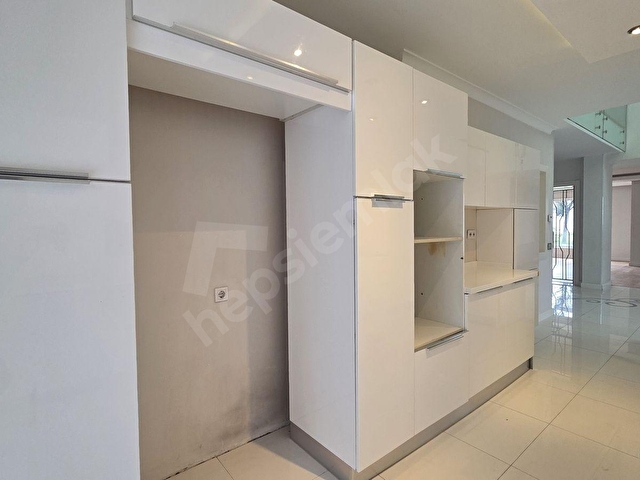 Çayyolu VİLLA&VİLLA Sitesinde 5+2 Lüks Villa | 800 m² Arsa Paylı - Görsel 6