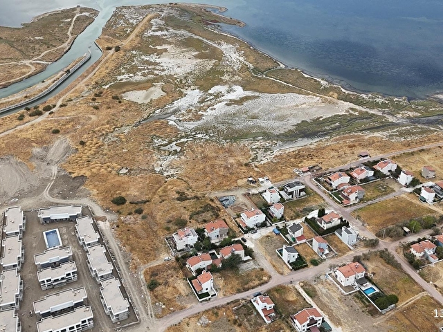 C21 Locadan Deniz Manzaralı Villa İmarlı Satılık Arsa - Görsel 11