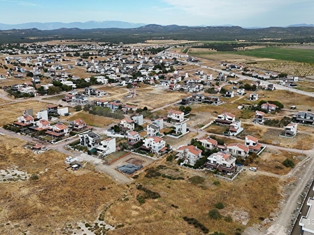 C21 Locadan Deniz Manzaralı Villa İmarlı Satılık Arsa - Görsel 9