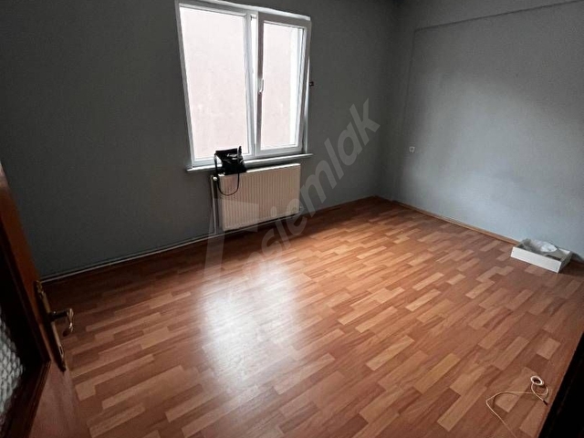 KÖŞEMDE MERKEZİ KONUM DA SATILIK DAİRE - Görsel 9