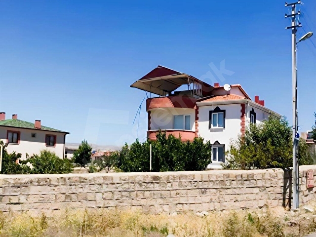 KOCASİNAN BARSAMA MAHALLESİNDE KÖŞE BAŞI 2 KATLI SATILIK VİLLA - Görsel 13