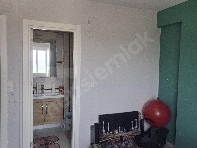 3.250.000 TL SATILIK 2+1 GÜNEY CEPHELİ KAÇMAZ FIRSAT YATIRIMLIK ADANA YÜREĞİR HAYDAROĞLU MAHALLESİ - Görsel 14
