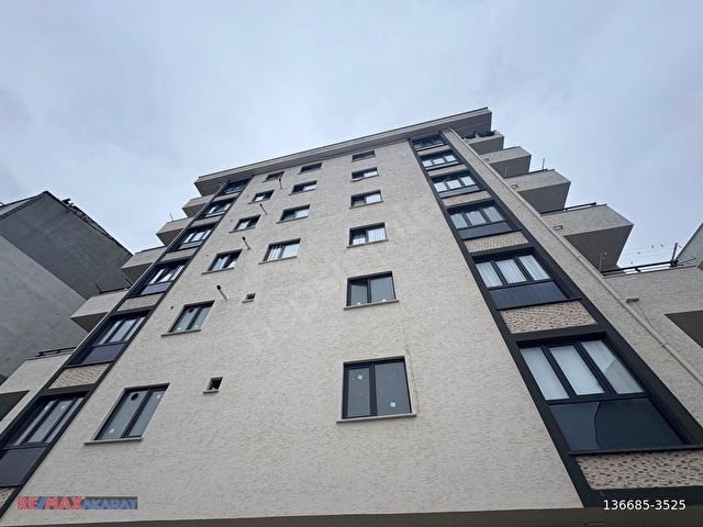SULTANBEYLİ VİAPORT AVM YE KOMŞU SATILIK 2+1 DAİRE - Görsel 2