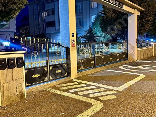 SAHİBİNDEN HARİKA KONUMDA