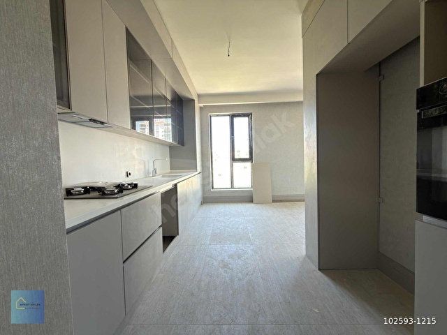 AYKUT EMLAKTAN 2 BLOKLU SİTE İÇERİSİNDE PURSAKLARDA DAİRE