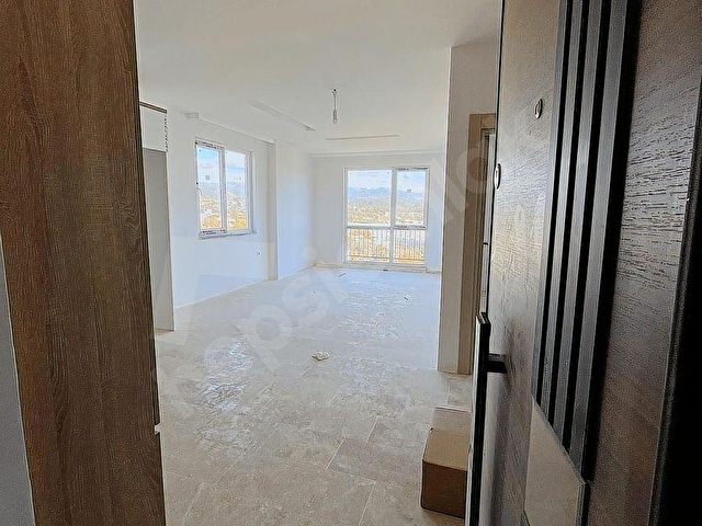 EWAX PROPERTYDEN AVSALLARDA AİDAT DAHİL KİRALIK İSKANLI 2+1 - Görsel 4