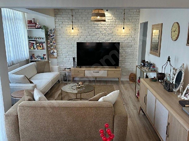 HG GAYRİMENKULDENHOŞDERE CADDESİ YAKINI KATTA 2+1+KİLER 90M2 FULL YAPILI SATILIK DAİRE - Görsel 4