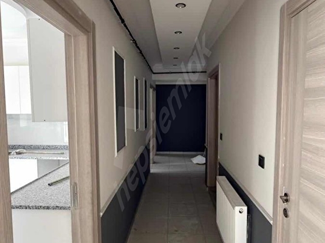 EVONADAN MURADİYE İSTASYON CADDESİNDE 2+1 DAİRE - Görsel 2