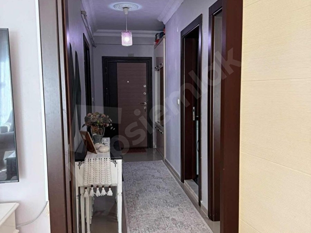 MERKEZİ KONUMDA HAVUZLU BAKIMLI BİNADA GENİŞ DOĞALGAZLI2+1 DAİRE - Görsel 10