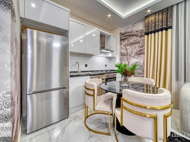 ALANYA AVSALLARDA HAVUZ MANZARALI LÜKS EŞYALI 1+1 SATILIK DAİRE - Görsel 3