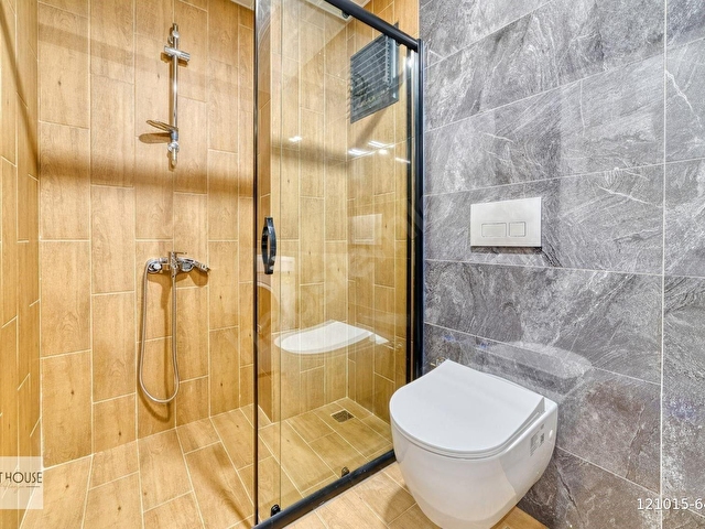 ALANYA AVSALLARDA HAVUZ MANZARALI LÜKS EŞYALI 1+1 SATILIK DAİRE - Görsel 11