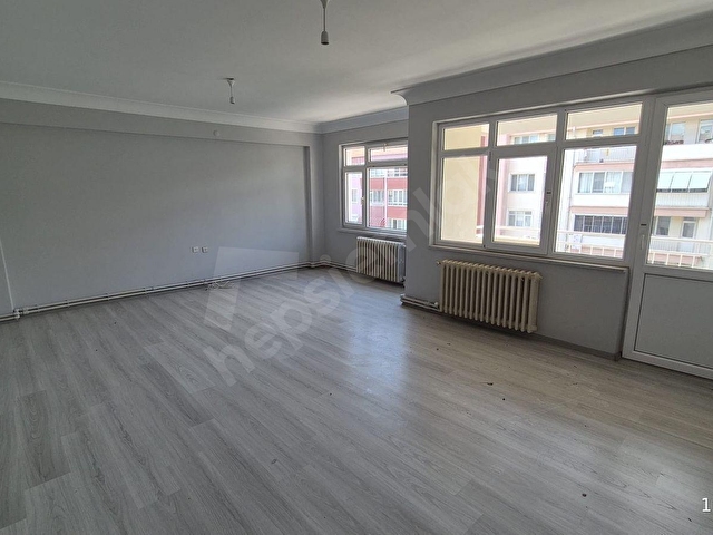 FATİH MAHALLESİNDE ALPER YAZOĞLUNUN YANINDA 3+1 SATILIK DAİRE - Görsel 5