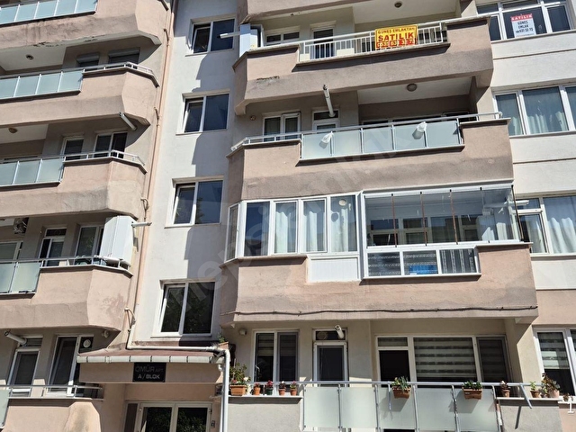 FATİH MAHALLESİNDE ALPER YAZOĞLUNUN YANINDA 3+1 SATILIK DAİRE - Görsel 2