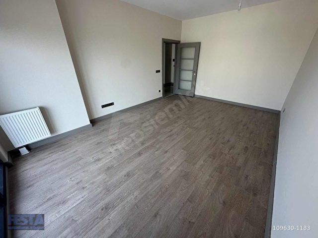 FestadanBalkonluAsansörlüOtoparklıKapalıMutfak2+1KiralıkDaire - Görsel 7