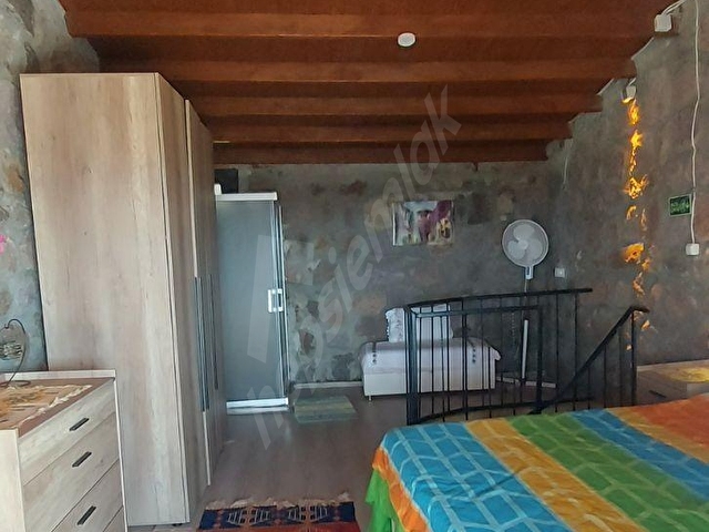 Dikili Yahşibeyde Deniz Manzaralı, Otantik Bahçeli Taş Ev - Görsel 24